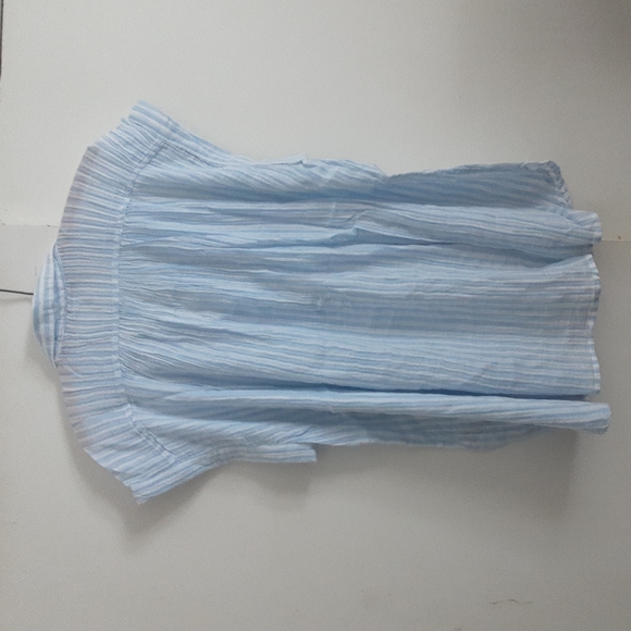 Old Navy blouse - size 2X - Picture 2 of 4